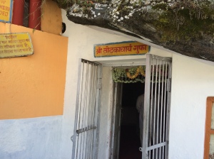 Totakacharya Cave